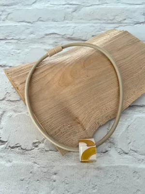Calitaa Luxury Collection Cube Bead Gold/White
