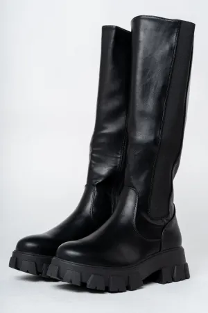 Lori lug platform boots black