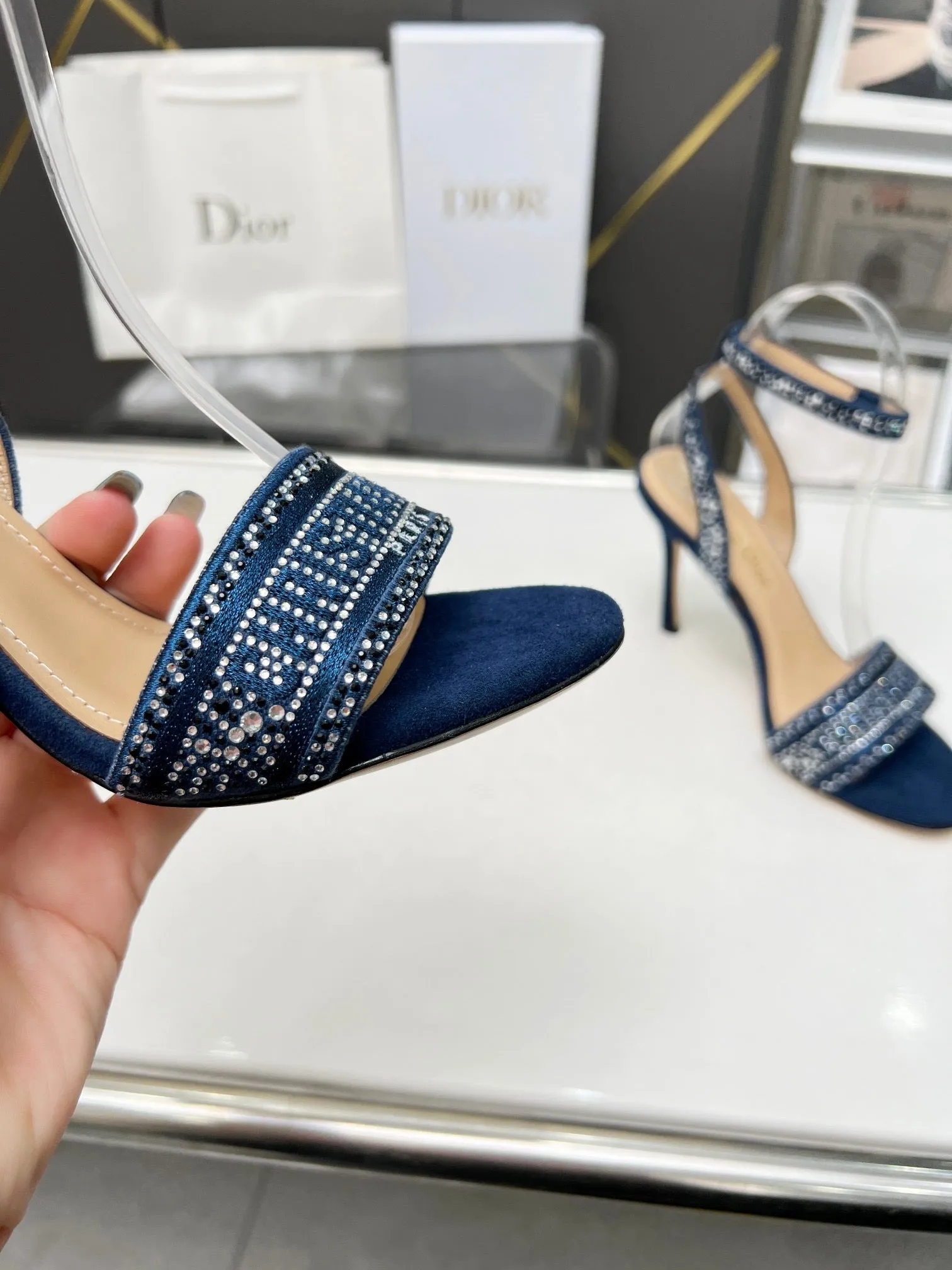 SE1108 DR Dway Heeled Sandal /  Size5-10