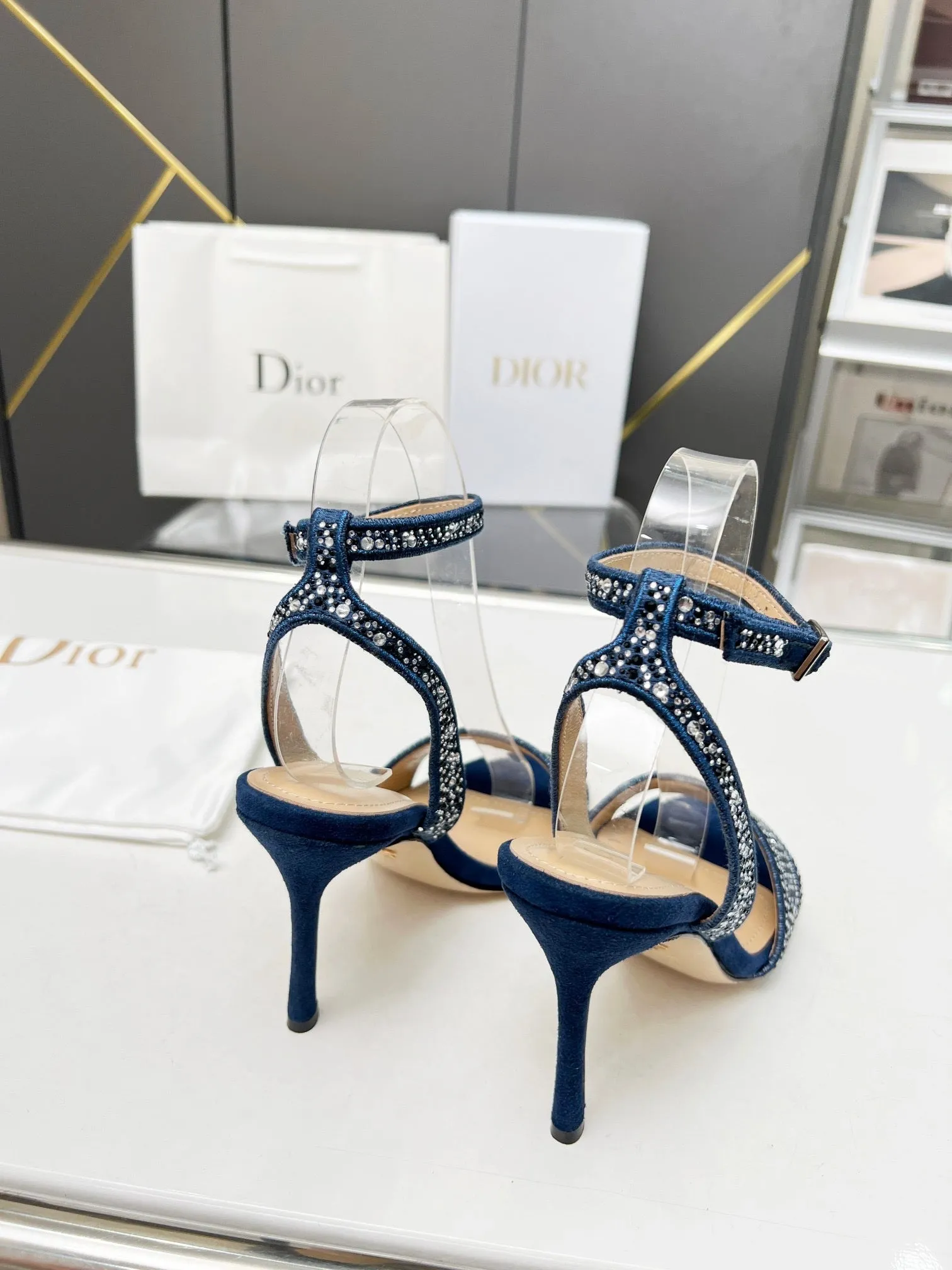 SE1108 DR Dway Heeled Sandal /  Size5-10