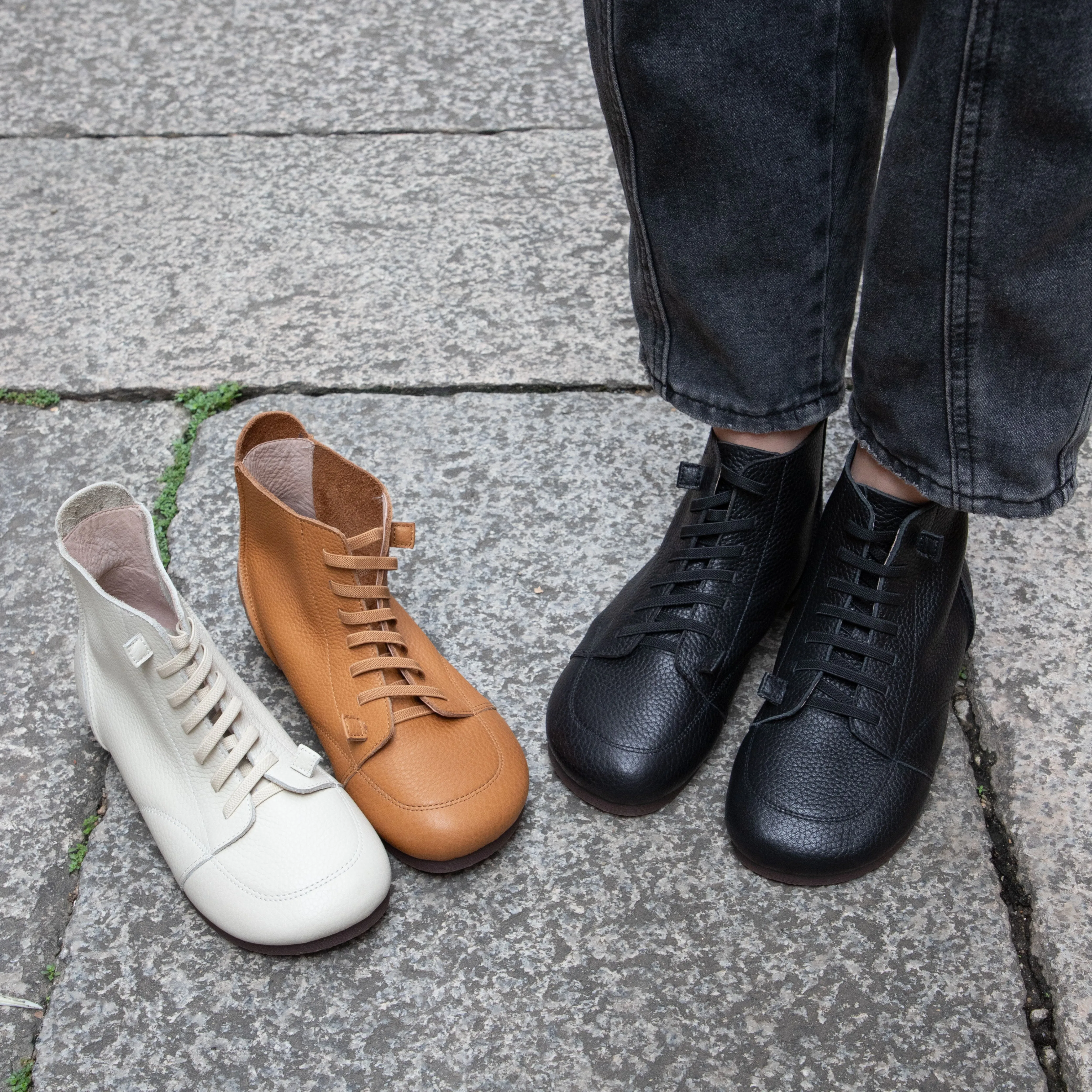 Women's Handmade Leather Flat Casual Lace-Up Boots